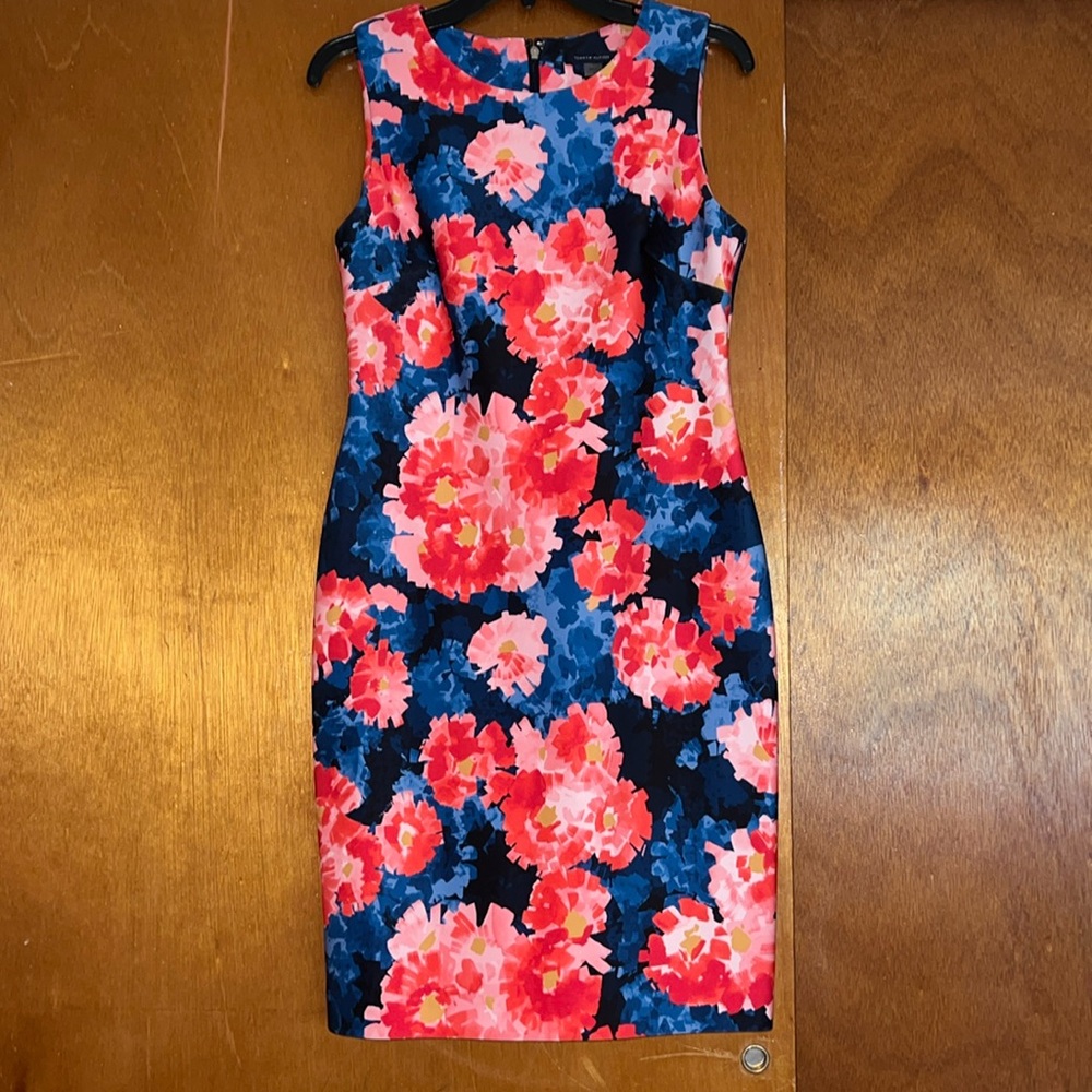 Tommy Hilfiger Sleeveless floral dress